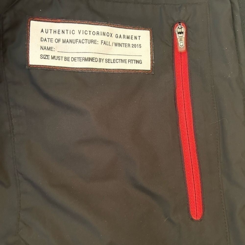 VICTORINOX Men Spring-Fall Jacket, Black, Size Medium - Picture 6 of 8